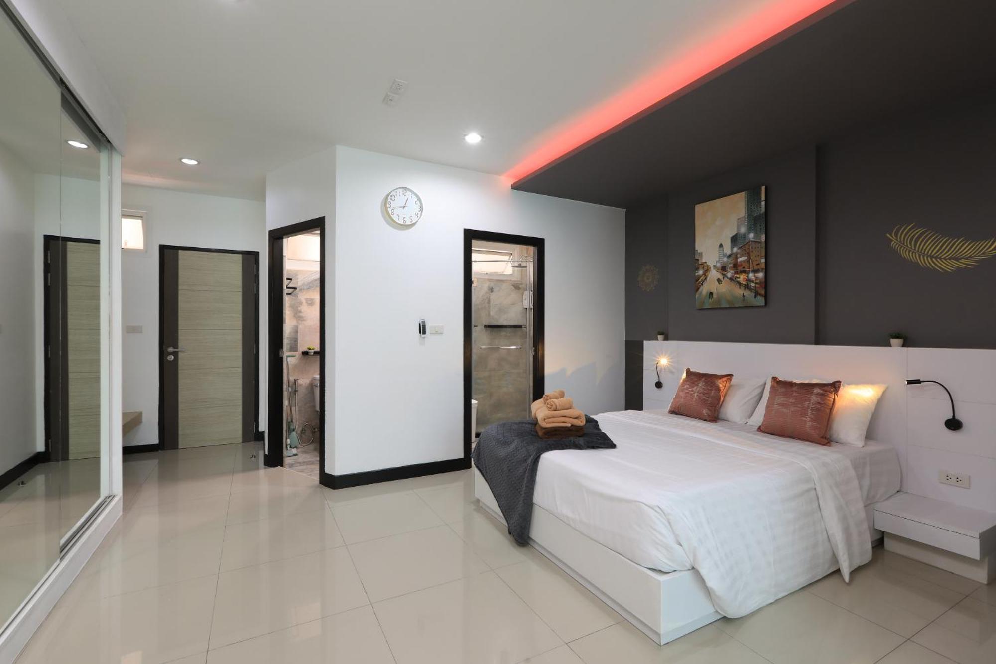 1bdr Pool Access On Naiharn By Capital Pro Appartamento Phuket